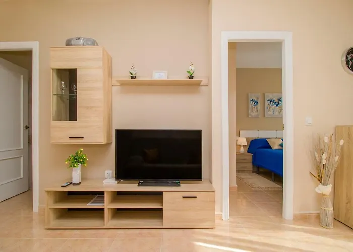 San Julian Lägenhet *